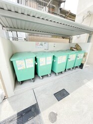 ラシーヌ宿院の物件外観写真